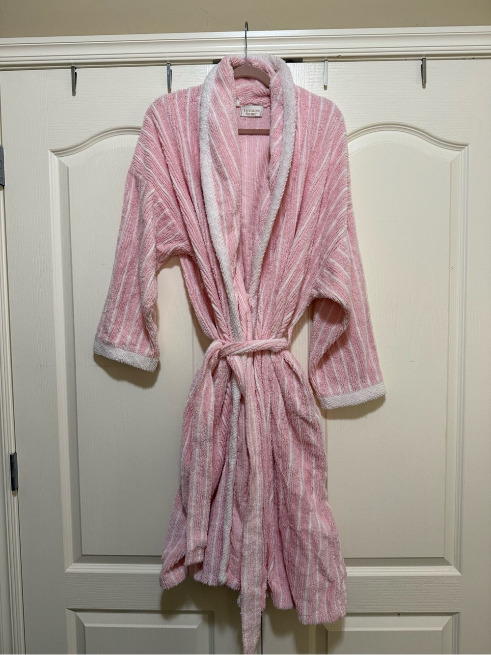 VTG Victoria's Secret Pink and White Striped Terry Robe